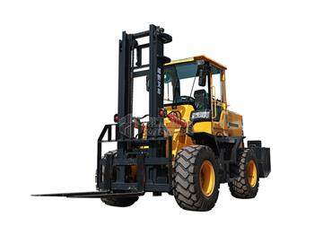 T40A型內燃越野叉車(chē)