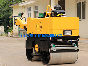 翔工機械手扶小型壓路機各方面性能優(yōu)點(diǎn)解析