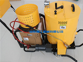 剖析瀝青灌縫機的價(jià)值所在