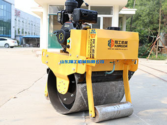 翔工小型壓路機：小身材，大力量