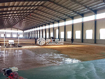 廠(chǎng)家解析手扶混凝土攤鋪機操作步驟