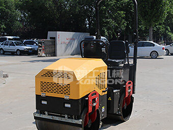 購買(mǎi)1噸小型壓路機，我來(lái)教給您怎么選