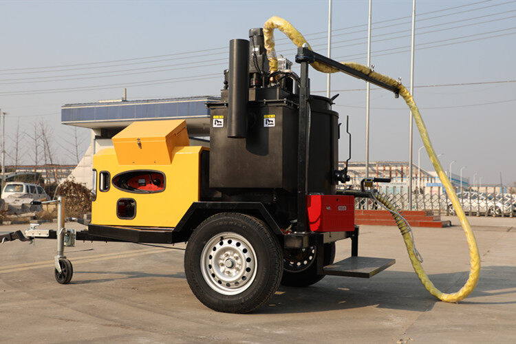 200升拖掛式瀝青灌縫機轉場(chǎng)需要注意哪些問(wèn)題？