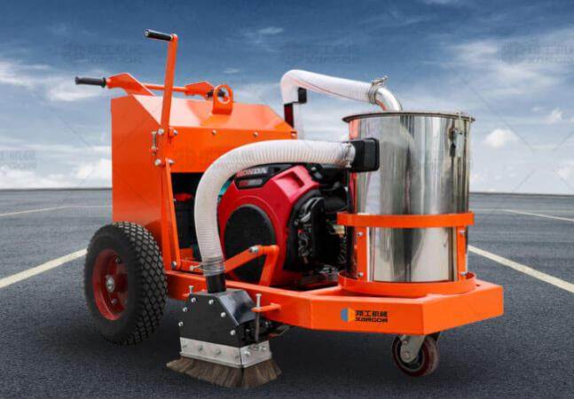 翔工提醒：路面開(kāi)槽機使用要注意的事項