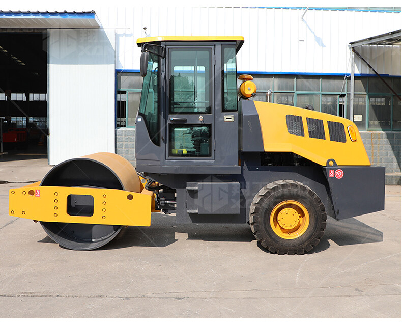 小型壓路機方向盤(pán)常見(jiàn)問(wèn)題總結 小型壓路機方向盤(pán)常見(jiàn)問(wèn)題總結